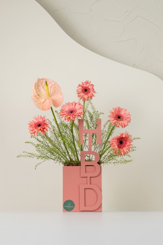 Peach HBD XL sign
