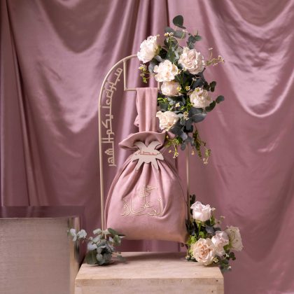 سجادة و ثوب