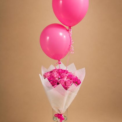Pink hand bouquet vase