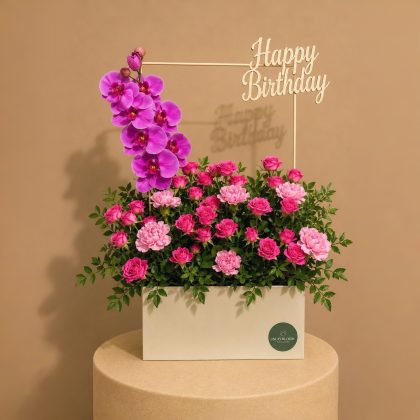 Purple green petal
